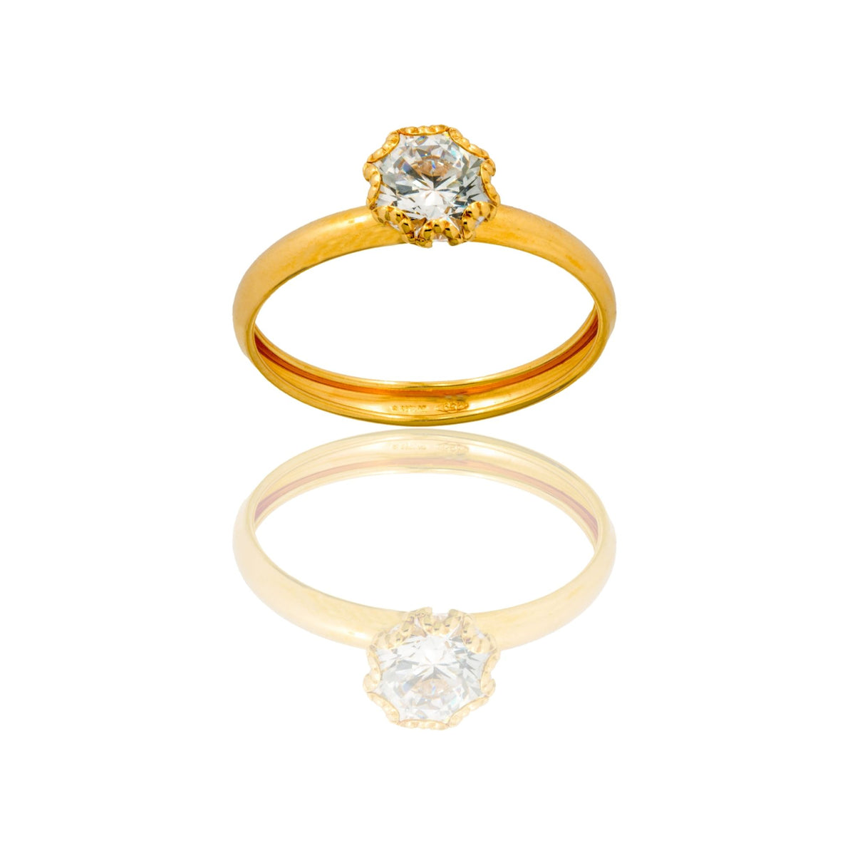 Anello Oro Giallo Oro 18 carati Solitario Zircone Bianco spessore gambo 2,3 mm , spessore pietra 6,7