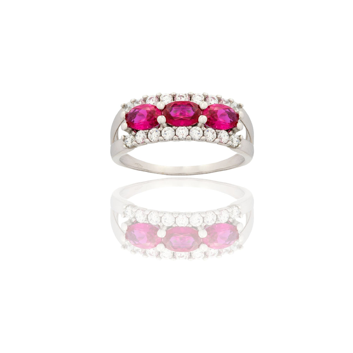 Anello Oro Bianco Oro 18 carati Trilogy Con Pave' Zirconi Bianchi, Zirconi Rossi spessore gambo mm. 1,7  spessore pietre 7,6