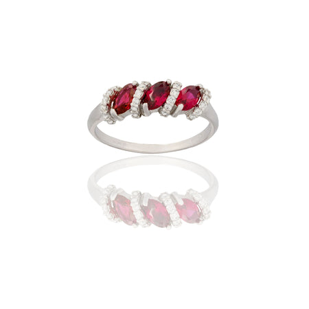 Anello Oro Bianco Oro 18 carati Trilogy Con Pave' Zirconi Bianchi, Zirconi Rossi spessore gambo mm. 1,5  spessore pietre 5,5