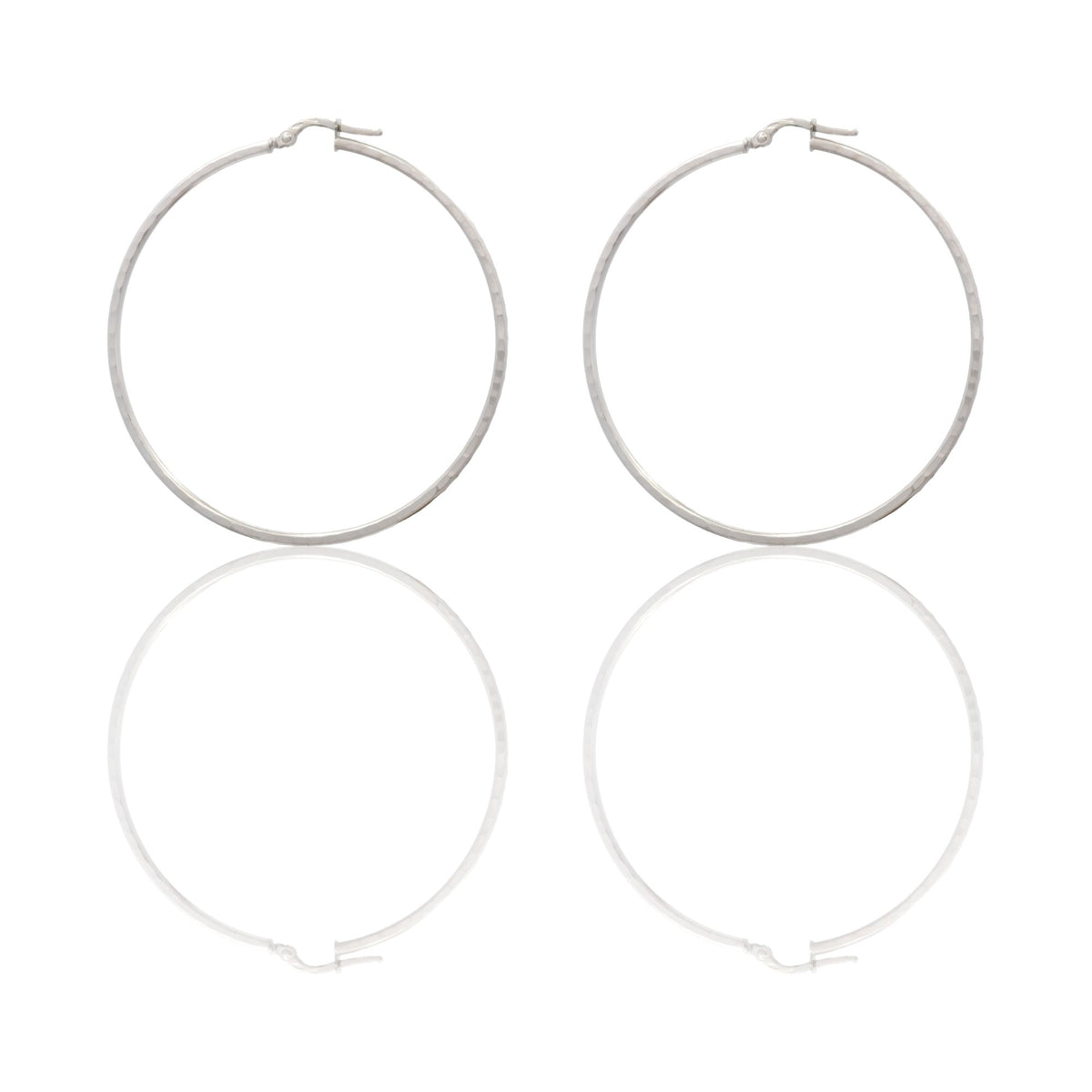 Orecchini Oro Bianco Oro 18 carati Cerchio  Solo Oro Spessore mm. 1,5 diametro interno cm.5