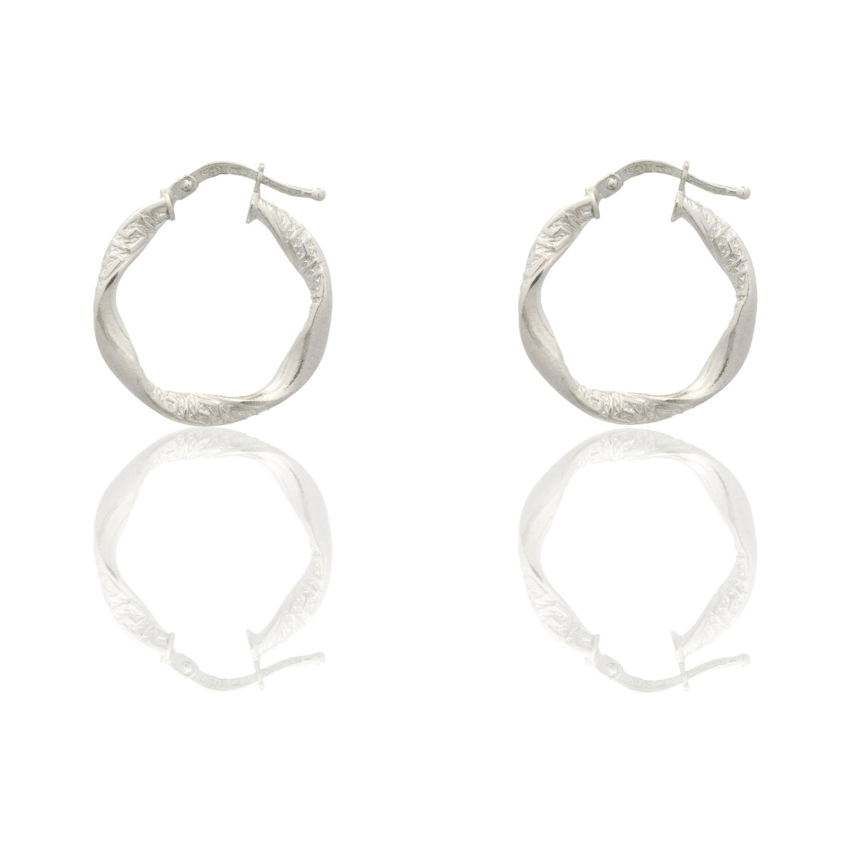 Orecchini Oro Bianco Oro 18 carati Cerchio  Solo Oro Spessore mm. 3 diametro interno cm.1,5