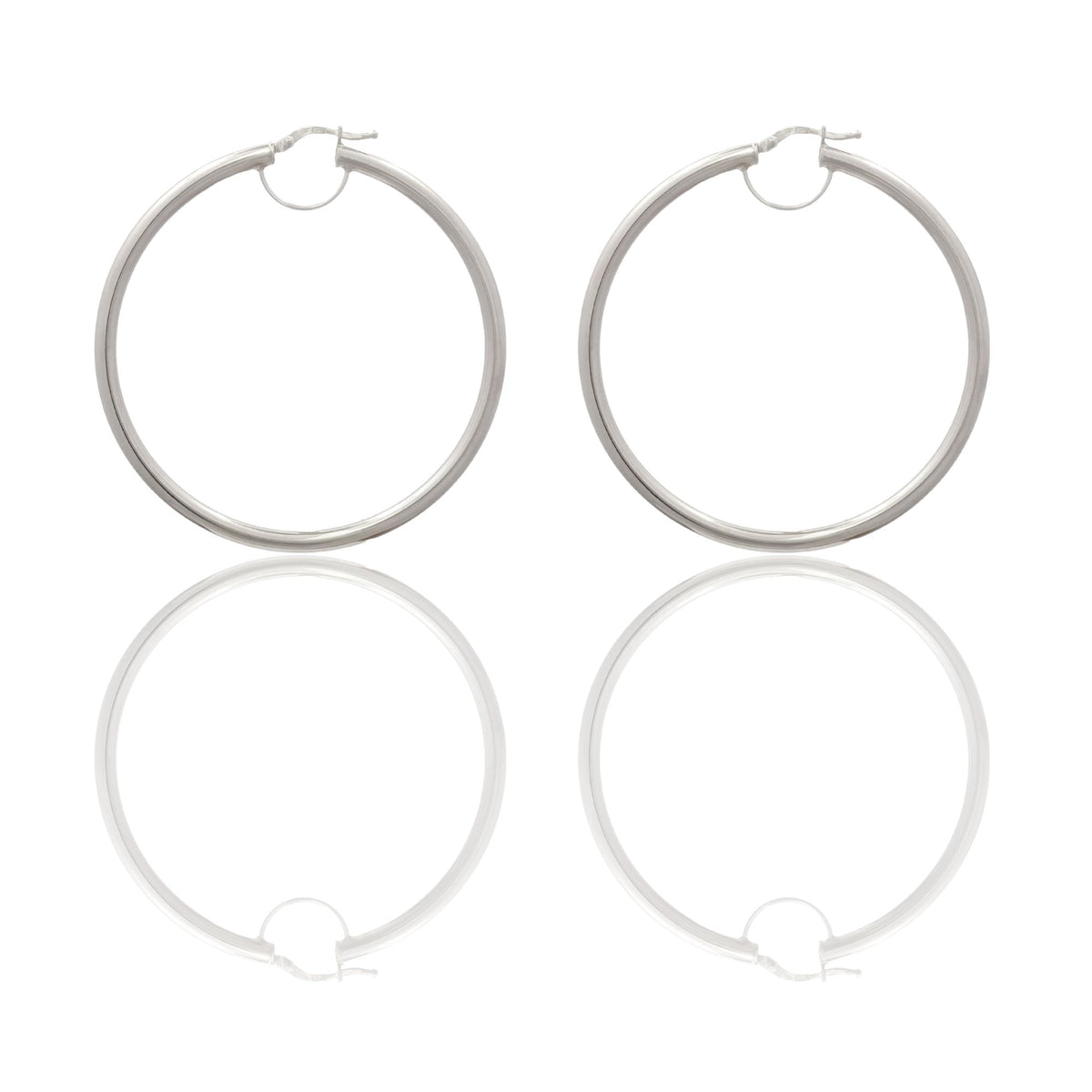 Orecchini Oro Bianco Oro 18 carati Cerchio  Solo Oro  Spessore mm. 3 diametro interno cm.5