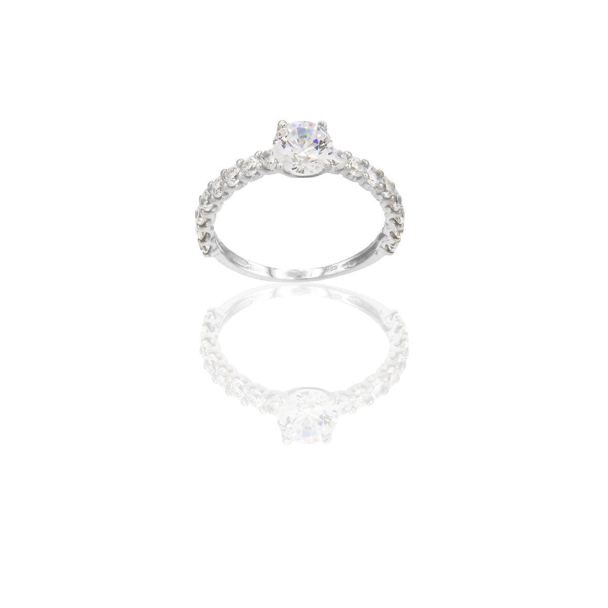 Anello Oro Bianco Oro 18 carati Mezza Veretta pietra centrale contorno pavè Zirconi Bianchi Spessore pietra mm. 6 spessore pavè mm.3