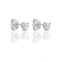Orecchini Oro Bianco Oro 18 carati Punto luce Cuore Zircone Bianco lunghezza cm.0,50 larghezza cm.0,40