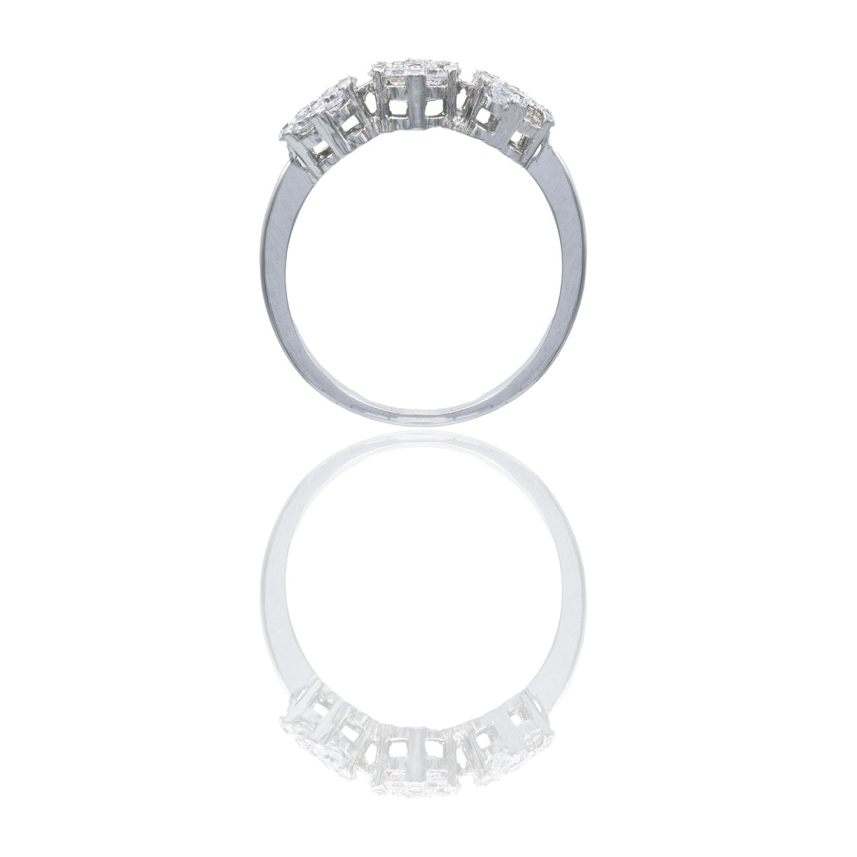 Anello Oro Bianco Oro 18 carati Trilogy Fiore Zirconi Bianchi spessore gambo 2 mm, spessore pietra centrale 6,5  laterali 6 mm