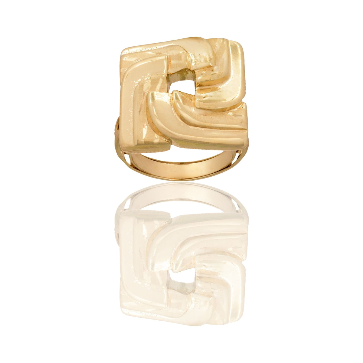 Anello Oro Giallo Oro 18 carati Quadrato Fantasia Solo Oro cm 1,7 lunghezza quadrato 2 cm spessore gambo 3,3 mm