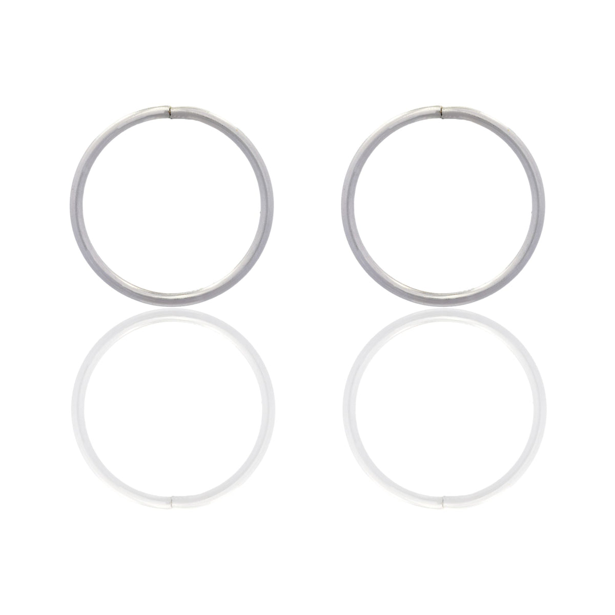 Orecchini Oro Bianco Oro 18 carati Cerchio Chiusura A Scomparsa  Solo Oro Spessore mm 0,8 diametro interno cm.1,2